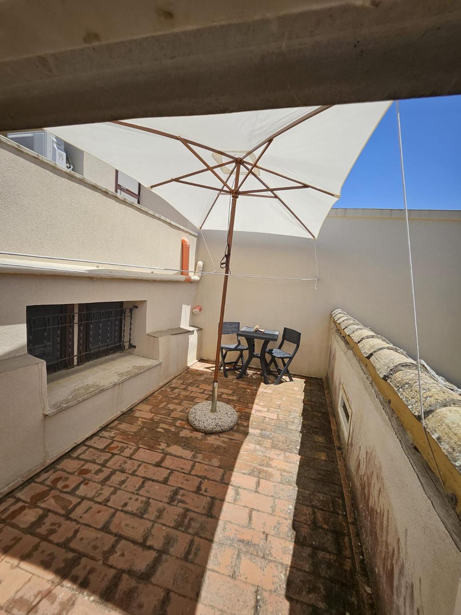 Porta Trapani Guest House Ериче Екстериор снимка